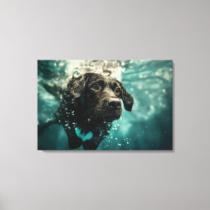 Lienzo Diseño de cachorro labrador nadando bajo el agua