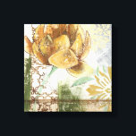 Lienzo Diseño de Fresco Decorativo con Flor de Globe<br><div class="desc">Este fresco decorativo de Megan Meagher presenta una flor de globo. Un fondo abstracto rodea la flor,  creando un ambiente surrealista que contrasta con la flor realista.</div>