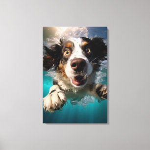 Lienzo Diseño de perro emocionado nadando bajo el agua