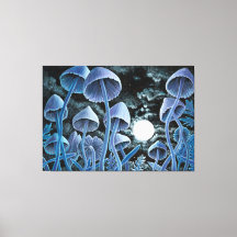 Doce hongos mágicos en luna llena