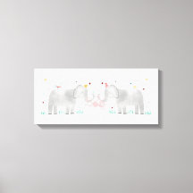 Dos elefantes y un mono