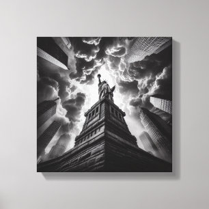 Lienzo Dramática Estatua de la Libertad en Skyline en bla