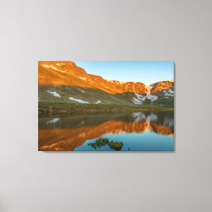 Lienzo EE. UU., Colorado, Mt. Evans. Reflejo del lago Sum