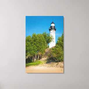 Lienzo EE. UU., Michigan. Faro de Au Sable en el lago