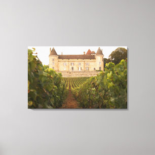Lienzo El antiguo castillo medieval Chateau de Rully en l