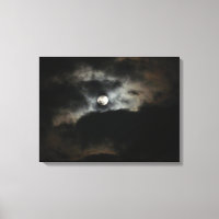 El cielo lunar y el cielo lunar lleno de ojos