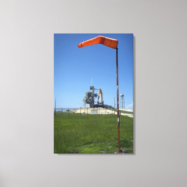 Lienzo El transbordador espacial Endeavor está enmarcado  (Anverso)