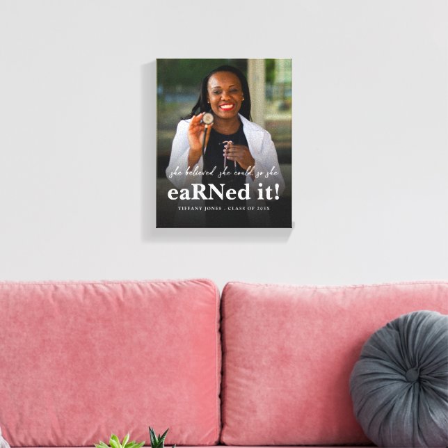 Lienzo Ella Creía Que Podía Licenciar A Una Enfermera. (Insitu (Sala de estar))