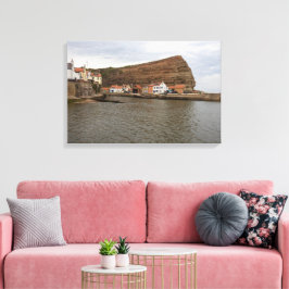 Lienzo Encanto Atemporal del Puerto de Staithes