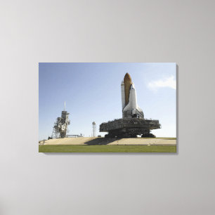 Lienzo Endeavor del transbordador espacial se acerca al p