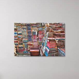 Lienzo Escalera De Viejos Libros