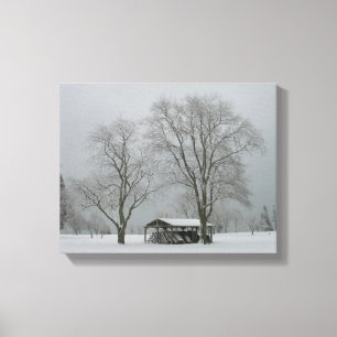 Lienzo Escena de nieve de invierno encubierto