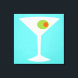Lienzo estirado clásico Martini de película (turqu<br><div class="desc">Este clásico de la película Martini Stretched Canvas presenta un fondo turquesa y la imagen de una silueta blanca de un cristal de martini. En el interior de la copa hay una gloriosa aceituna verde con un pimento naranja. Esta es una divertida pieza de arte mural para todos los que...</div>