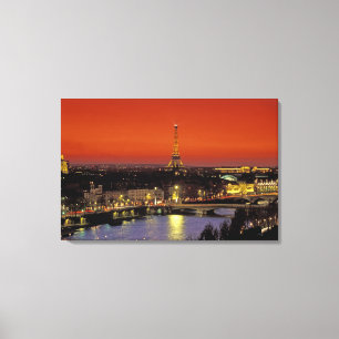 Lienzo Europa, Francia, París. Vista al atardecer de la T