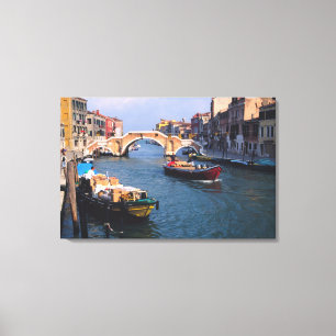 Lienzo Europa, Italia, Venecia. Barcos que traen