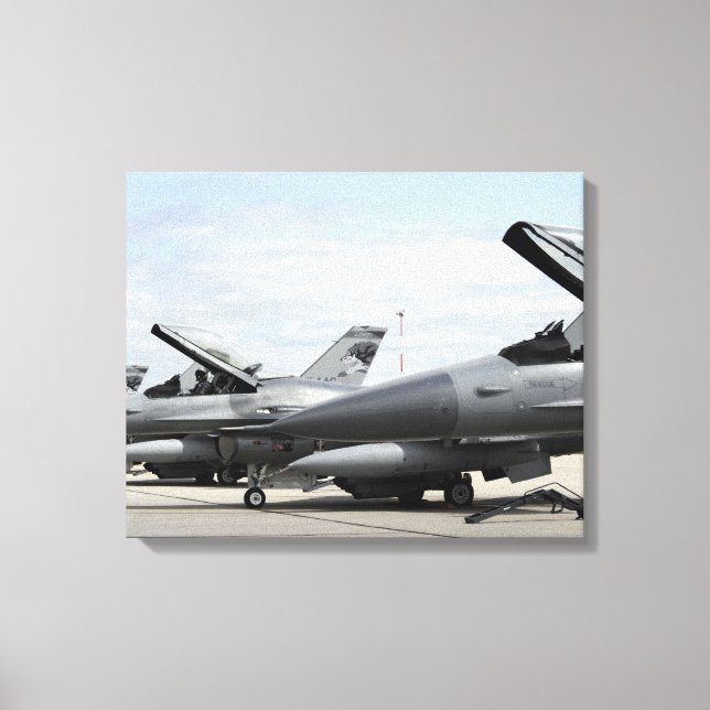 Lienzo Falcones de combate F-16 esperan su lanzamiento (Anverso)