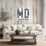 Lienzo Farmhouse Rustic State Código postal estatal ruso<br><div class="desc">Este cartel rústico es una manera sencilla de mostrar tu amor por el hogar. El código postal se puede personalizar con cualquier código postal en el estado. Hace un gran regalo. Creado por Simply Farmhouse Press.</div>