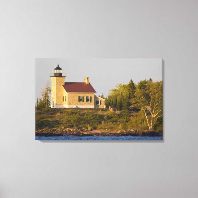 Lienzo Faro en el lago Superior cerca de Copper Harbor (Anverso)