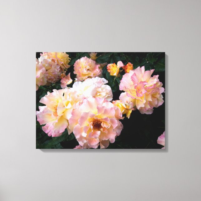 Lienzo Flores rosas, rosas amarillas rosadas (Anverso)