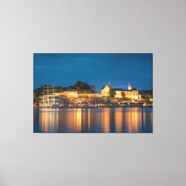 Lienzo Fortaleza de Oslo Akershus de Noruega (Anverso)