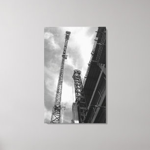 Lienzo Foto de equipo de construcción de grúa y contrapes
