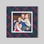 Lienzo Foto de la familia Personalizado Tartan Plaid de l<br><div class="desc">Este canto de arte mural para Navidades de felpa festivo presenta un espacio fotográfico familiar cuadrado personalizado enmarcado por un clásico patrón de manteca escocesa azul marino,  verde cazador y rojo. Consejo de fotos: recortar la foto en forma cuadrada antes de subir.</div>