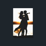 Lienzo Foto de personalizado Hacer que sea única<br><div class="desc">Añade una de tus fotos favoritas al personalizar y personaliza esta impresión de lona estirada. ¡Se verá increíble y mantendrá vivos a los encantadores recuerdos! Foto de Jonathan Borba en Unsplash</div>