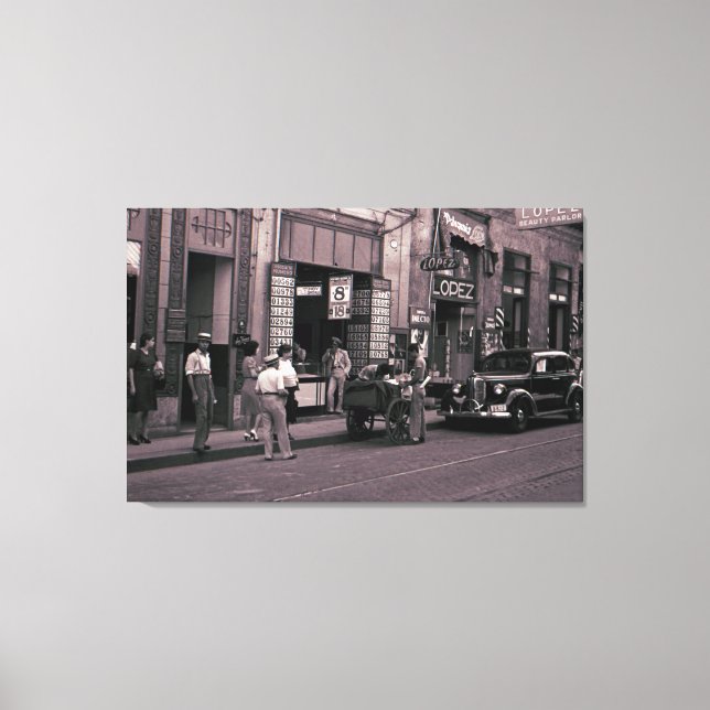 Lienzo Fotografía callejera en España en 1940 Salón de Be (Anverso)