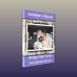 Lienzo Fotografía de 10 años de faux wood gris púrpura<br><div class="desc">Regalo de 10 años de boda con tela enrollada premium. Añadir nombres,  fecha establecida y una foto. 10 años felices juntos (lata) Rústico fondo de madera falsa. Gris,  morado y blanco.</div>