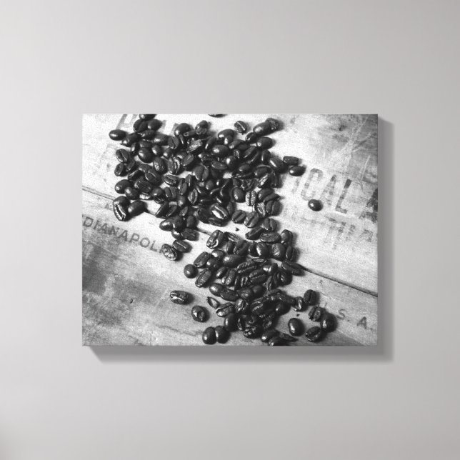 Lienzo Frijoles de café negros y blancos en una antigua t (Anverso)