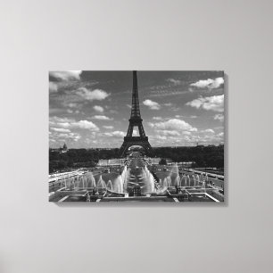 Lienzo Fuente antigua París Francia Torre Eiffel