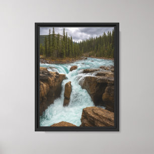 Lienzo Fuerte cascada en el cañón forestal