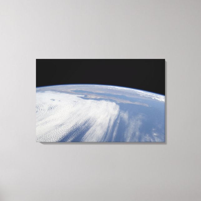 Lienzo Fuerte cobertura de nubes sobre el Océano Pacífico (Anverso)
