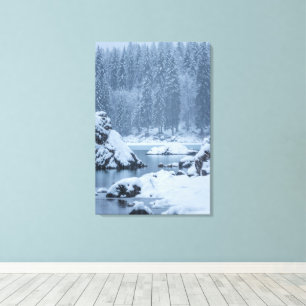 Lienzo Fuerte nevada en el lago Fusine, Italia