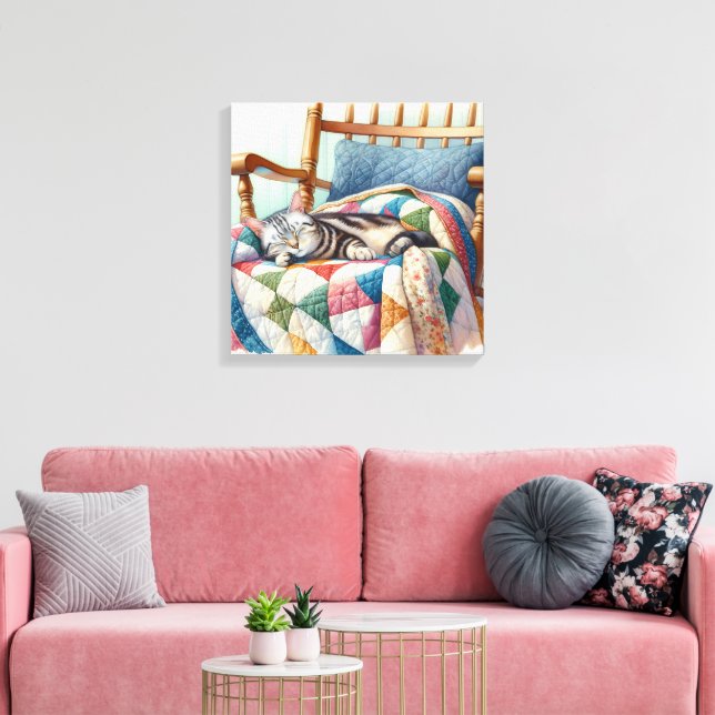 Lienzo Gato grisáceo dulce durmiendo en un montón (Insitu (Sala de estar))