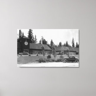 Lienzo Gilchrist, vista del Centro Comercial de Oregon