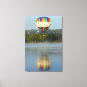 Lienzo Globo aerostático sobre el río