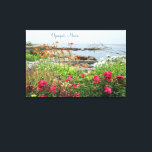 Lienzo Gorgosa costa en el océano Océano Ogunquit, yo<br><div class="desc">Esta fotografía artística captura una idea de lo que lleva a la gente a la encantadora ciudad costera de Ogunquit, YO. Este magnífico jardín costero con vistas a la orilla del océano es representativo de por qué la ciudad es considerada "un hermoso lugar junto al mar" y se encuentra entre...</div>