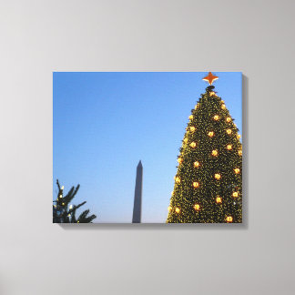 Lienzo Grandes y pequeños árboles de Navidad en DC