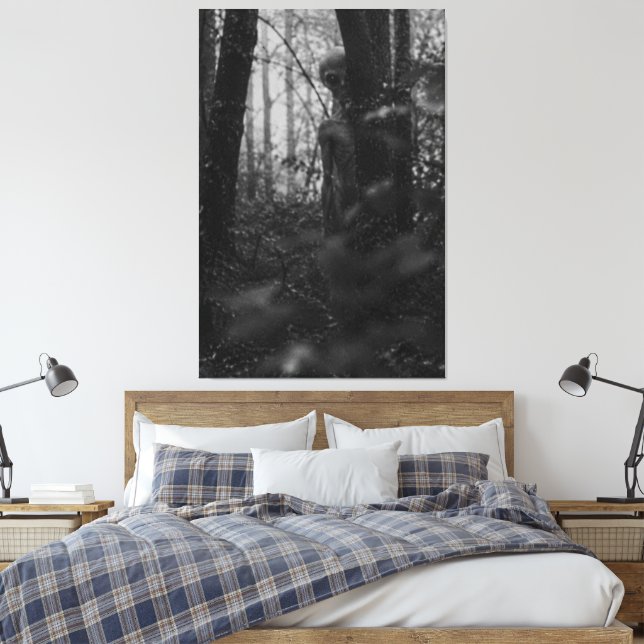 Lienzo Haunted Forest – Mysterious Shadow in the Woods (Insitu(Dormitorio))