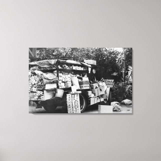 Lienzo Hawaii - Vista de un vagón nativo de verduras (Anverso)