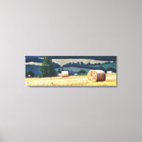 Haybales sobre el aceite de la colina sobre el lie