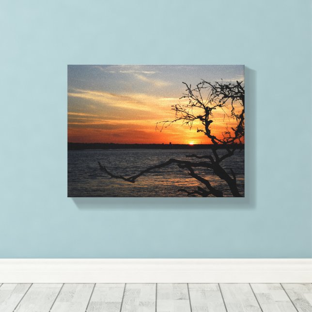 Lienzo Hermoso atardecer sobre el río (Insitu (piso de madera))