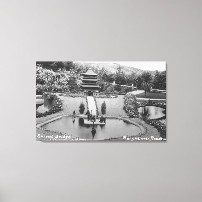 Lienzo Hollywood, CA Bernheimer Hogar en Jardín Japonés (Anverso)