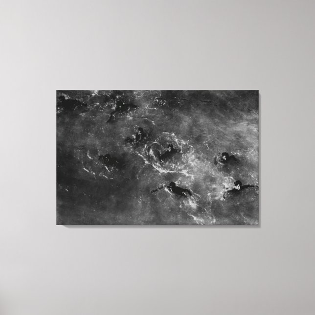 Lienzo Honolulu, HA - Buceadores cerca del puerto de Hono (Anverso)