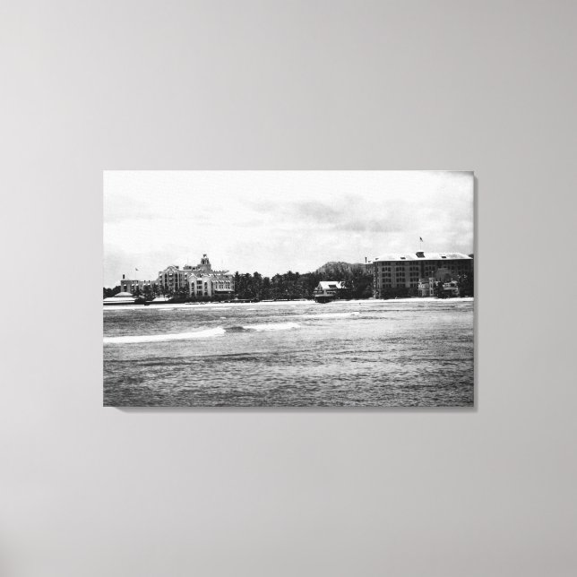 Lienzo Honolulu, HA - Vista de Moana & Royal Hawaiian (Anverso)