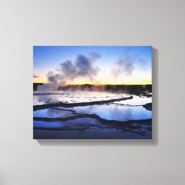 Lienzo Humo geyser al atardecer (Anverso)