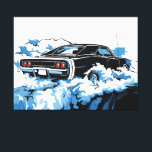 Lienzo Ilustración Retro Pop Art de la parte trasera de u<br><div class="desc">Ilustración de arte pop retro de la parte trasera de un clásico automóvil muscular vintage - cuerpo negro con franjas blancas, luces traseras rojas, postura ancha, acentos cromados y efecto de movimiento/humo potente en un dramático fondo de cielo azul. Líneas limpias, contraste vibrante y ambiente nostálgico celebran el diseño automotriz...</div>