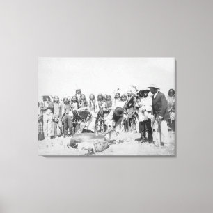 Lienzo Indios lakota despellejando fotografía de ganado