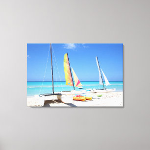 Lienzo Kajaks, catamaranes y playa cubana del Kayaks 